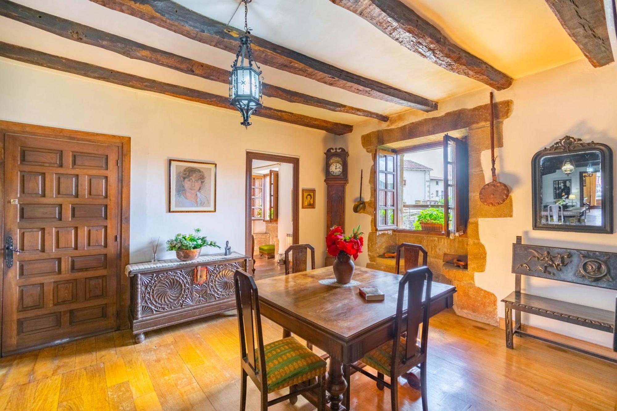 Casa Rural Arotzenia, Hogar Rustico En Pleno Valle De La Ulzama Lizaso Luaran gambar