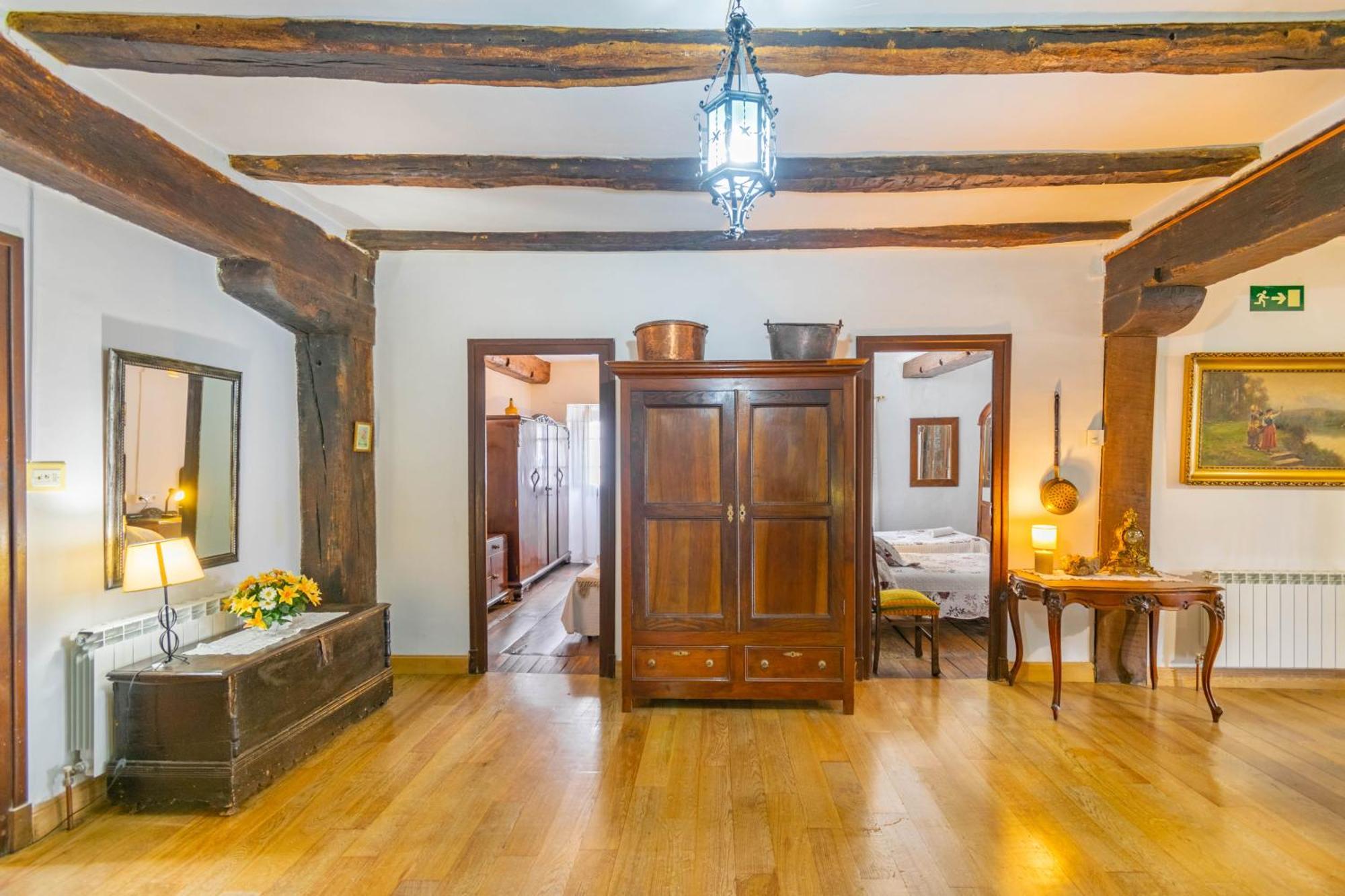 Casa Rural Arotzenia, Hogar Rustico En Pleno Valle De La Ulzama Lizaso Luaran gambar